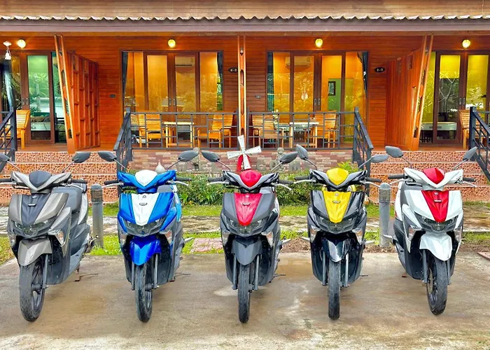 Aow Thai Homestay